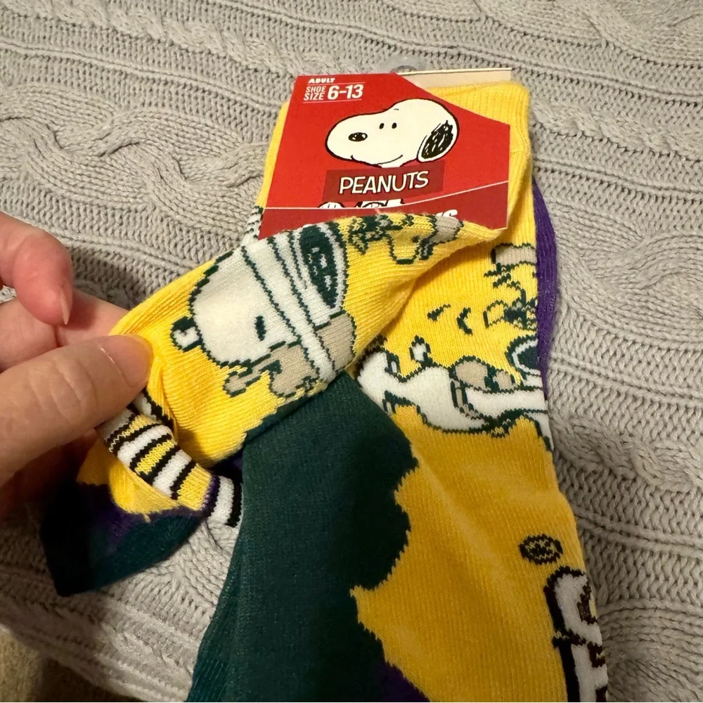 Snoopy Peanuts Hiking Sock Bundle - 2 Pair - NEW